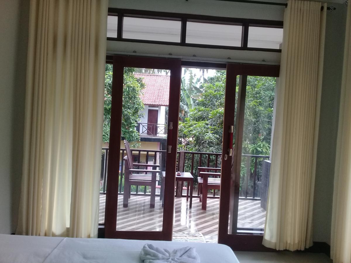 Kri Homestay Kuta  Exterior photo